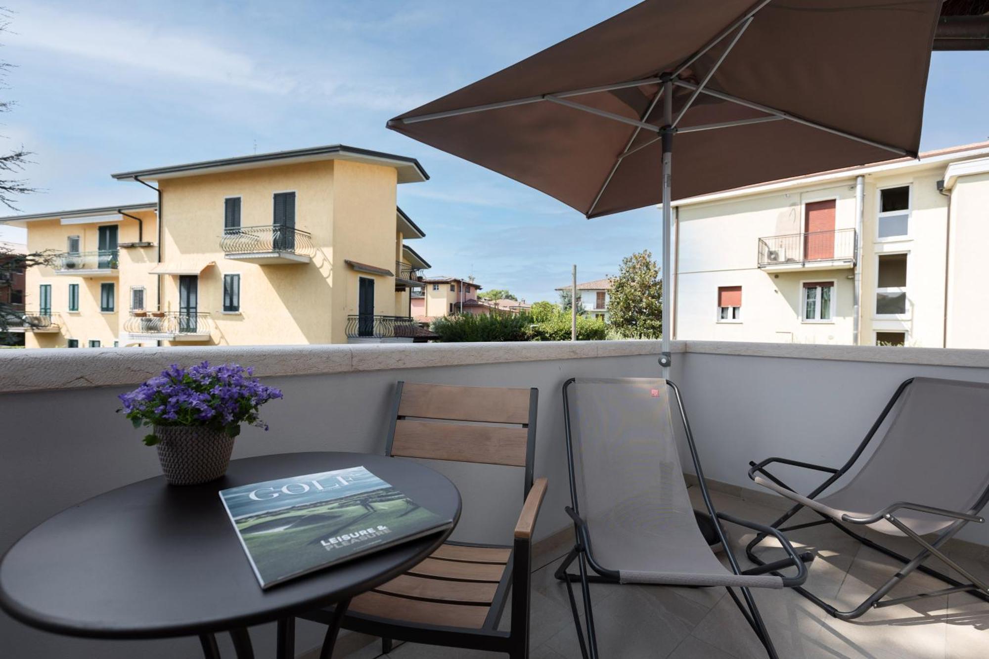 Charming Sirmione Bed & Breakfast Luaran gambar