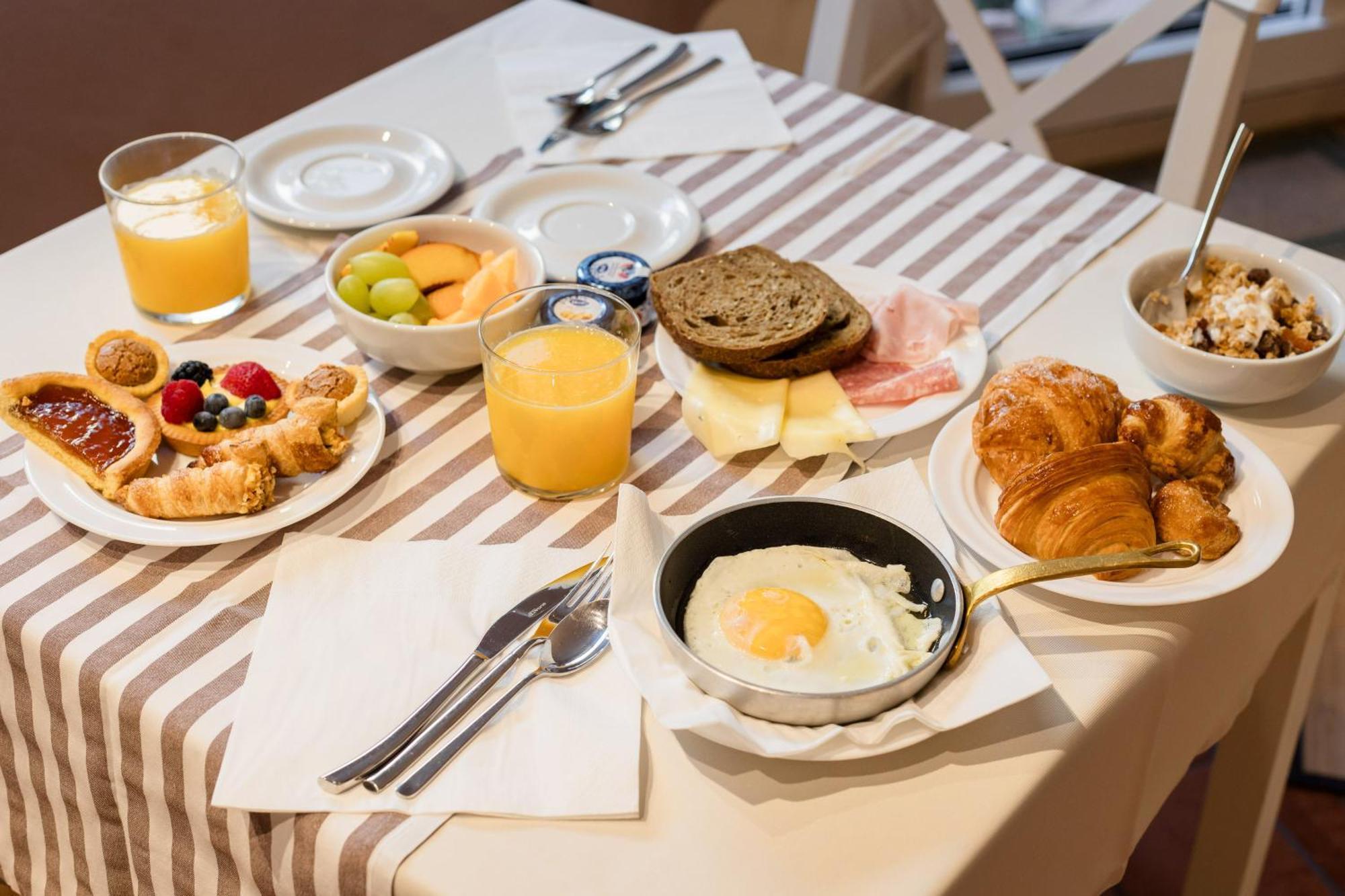 Charming Sirmione Bed & Breakfast Luaran gambar