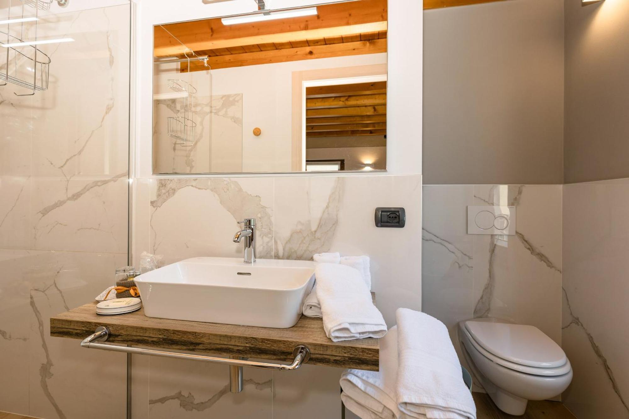 Charming Sirmione Bed & Breakfast Luaran gambar