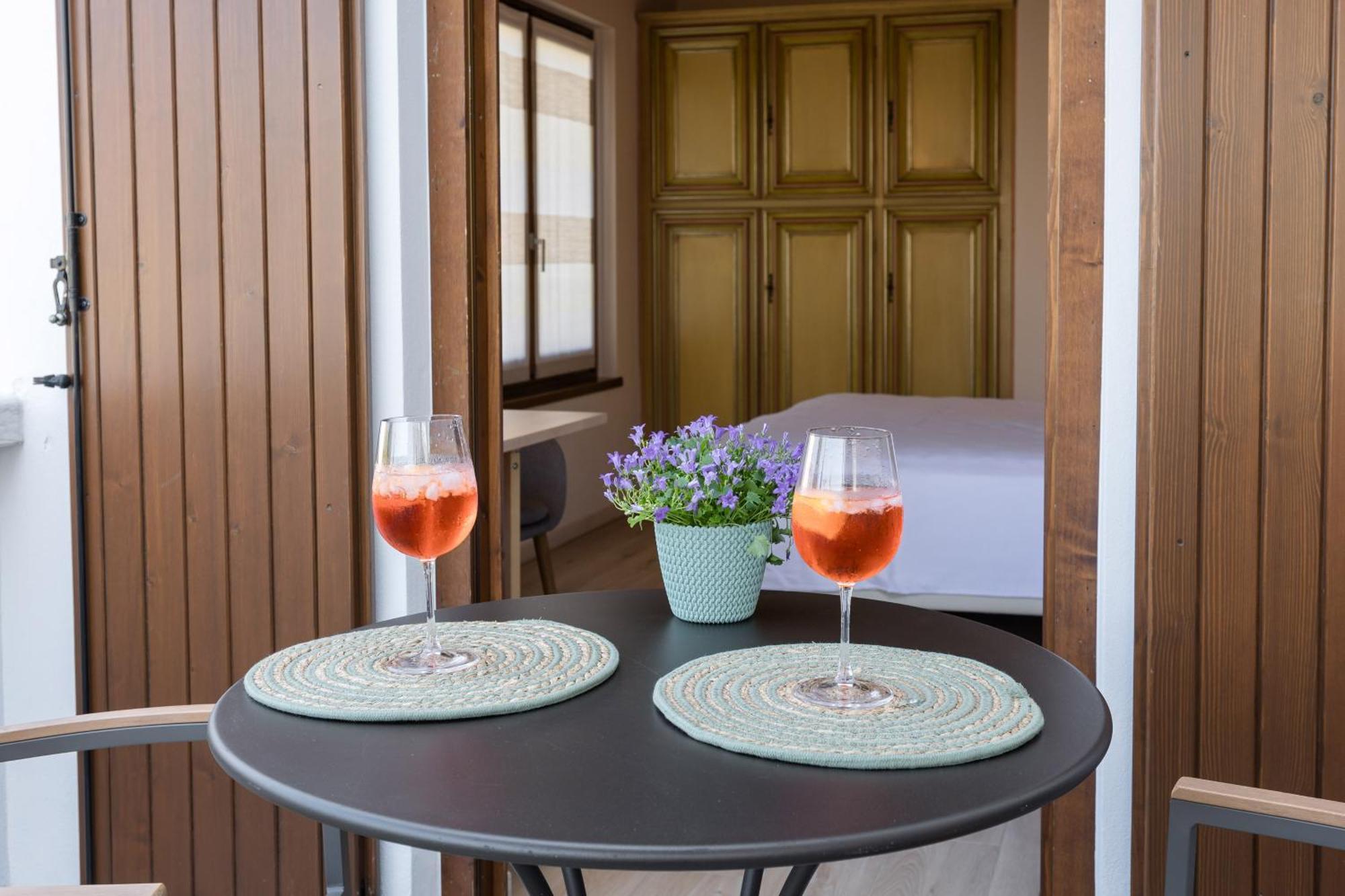 Charming Sirmione Bed & Breakfast Luaran gambar