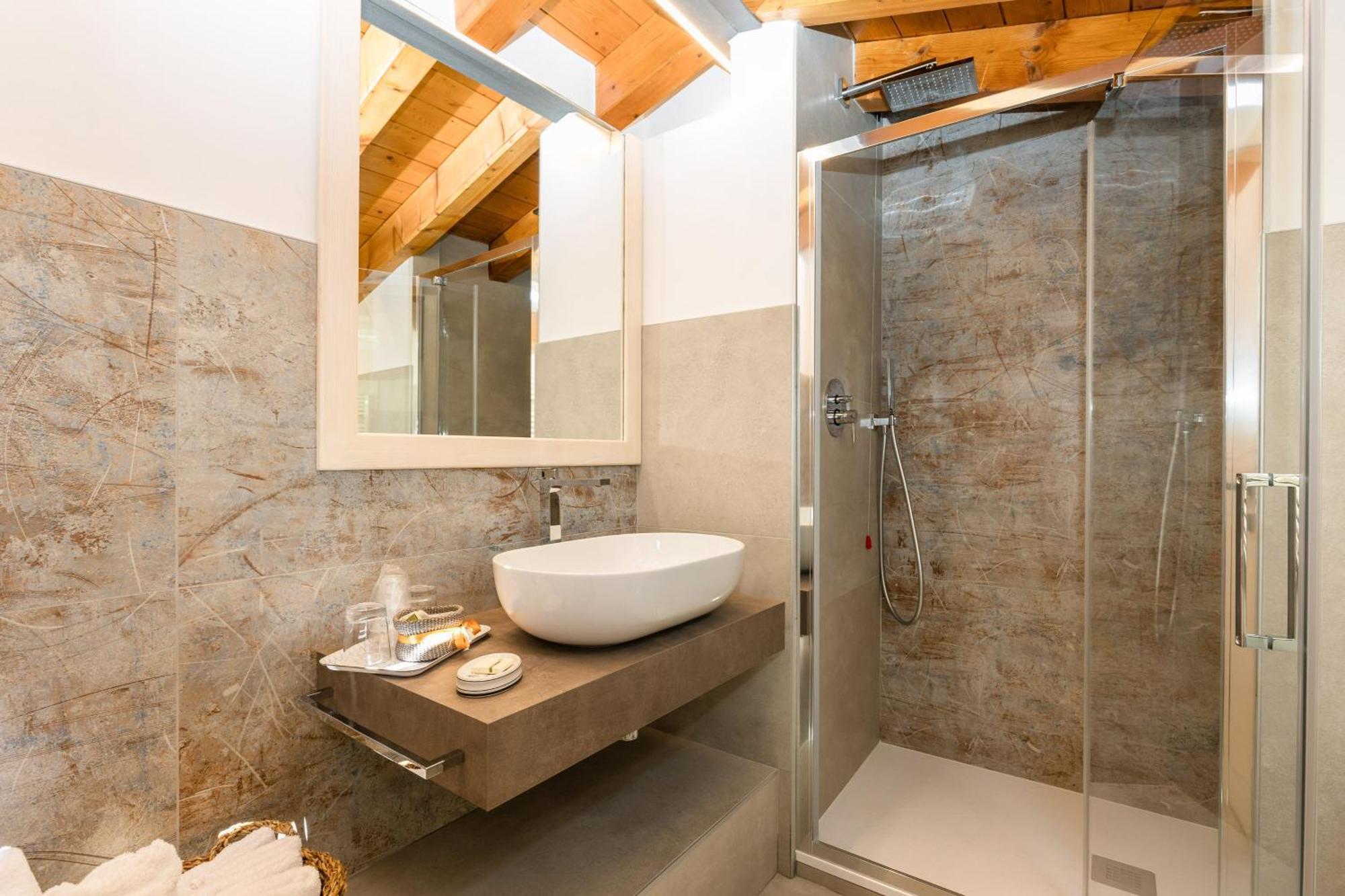 Charming Sirmione Bed & Breakfast Luaran gambar